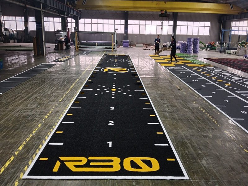 professional gym turf installation with keywords